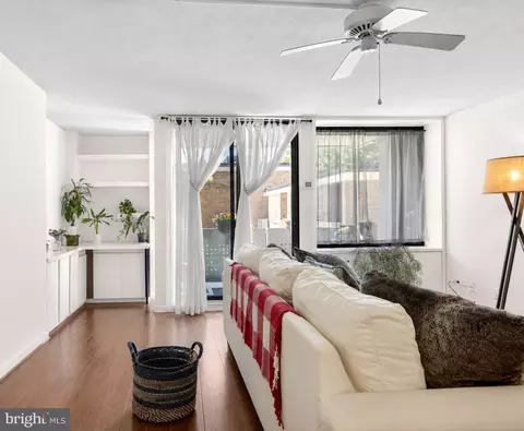 Living - 1245 4th St SW #E106, Washington, DC 20024 photo 4 of 5