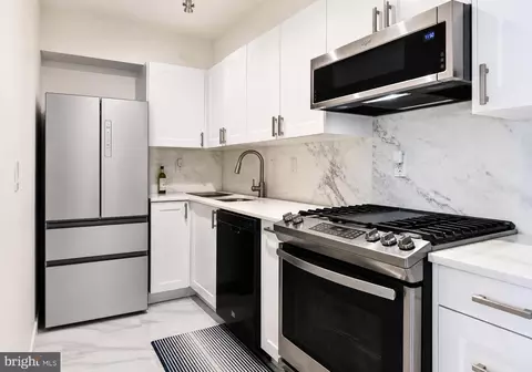 Kitchen - 1245 4th St SW #E106, Washington, DC 20024 photo 1 of 1