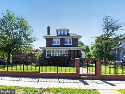 3229 Vista St NE, Washington, DC 20018