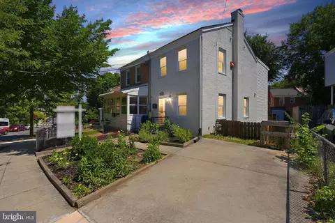 4608 Bass Pl SE, Washington, DC 20019