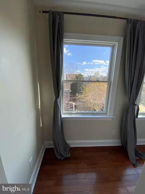 Other - 417 G St NE, Washington, DC 20002 photo 8 of 9
