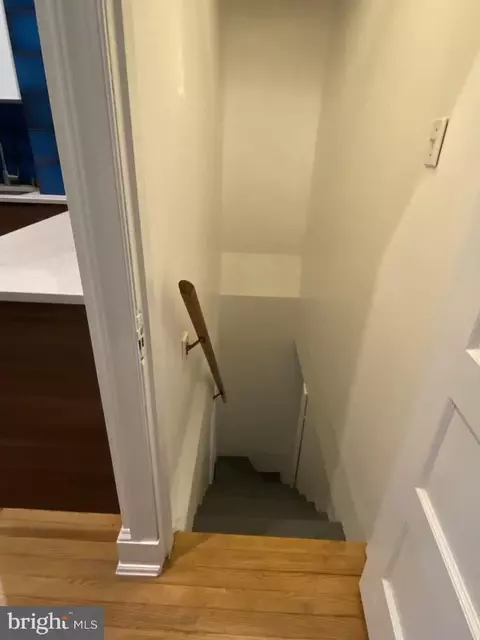 Entry Way - 417 G St NE, Washington, DC 20002 photo 5 of 8