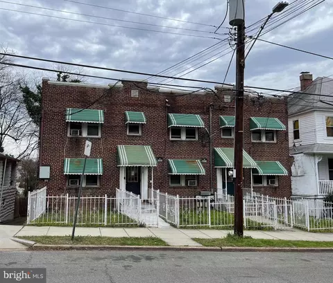 2513-15 22nd St NE, Washington, DC 20018