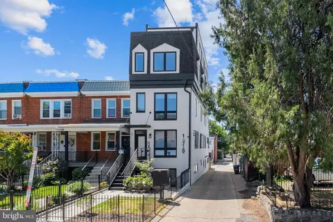 1915 H St NE #PH1, Washington, DC 20002