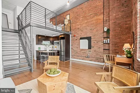 1401 R St NW #201, Washington, DC 20009