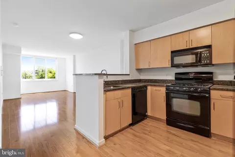 1000 New Jersey Ave SE #321, Washington, DC 20003