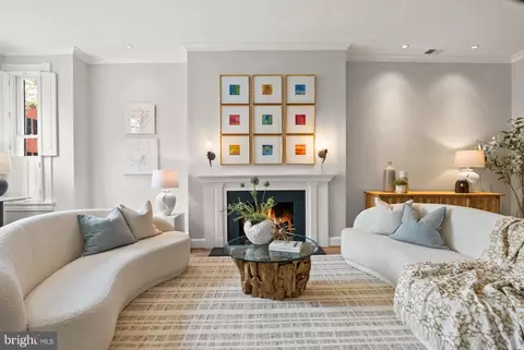 3255 O St NW, Washington, DC 20007 photo 2