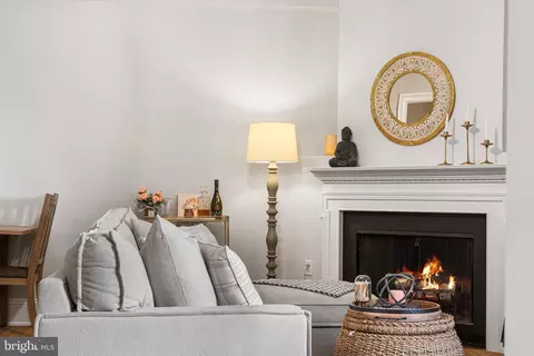 3616 Connecticut Ave NW #201, Washington, DC 20008