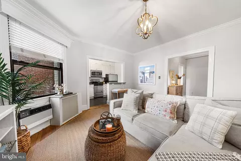 3616 Connecticut Ave NW #201, Washington, DC 20008