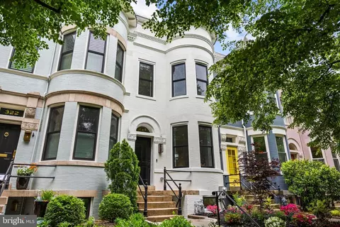 324 5th St SE, Washington, DC 20003