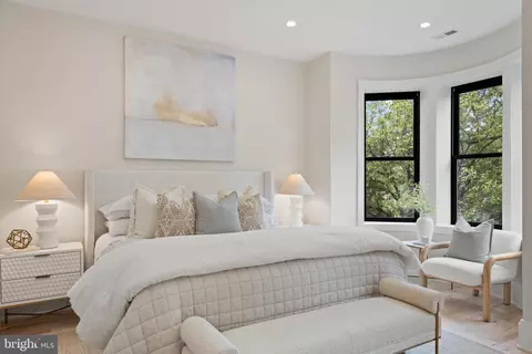 Bedroom - 324 5th St SE, Washington, DC 20003 photo 1 of 10