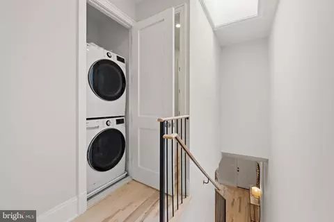 Other - 324 5th St SE, Washington, DC 20003 photo 6 of 9