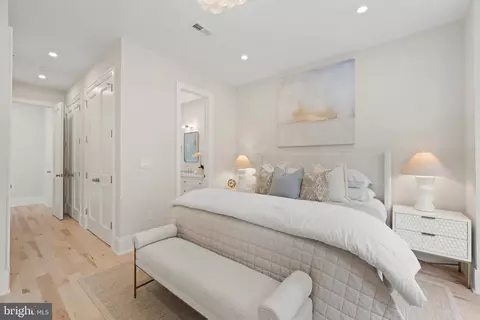 Bedroom - 324 5th St SE, Washington, DC 20003 photo 3 of 10