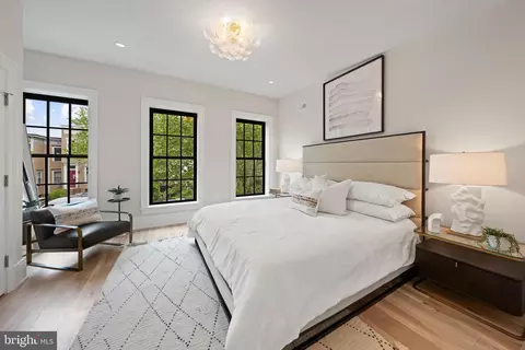 Bedroom - 533 6th St SE, Washington, DC 20003 photo 1 of 5