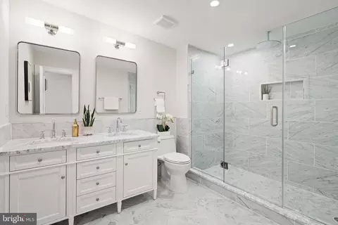 Bath - 533 6th St SE, Washington, DC 20003 photo 2 of 3