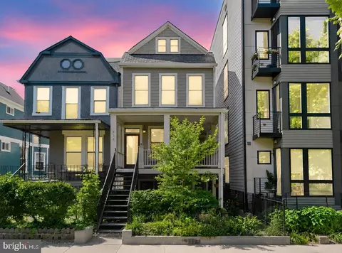 834 Varnum St NW #2, Washington, DC 20011