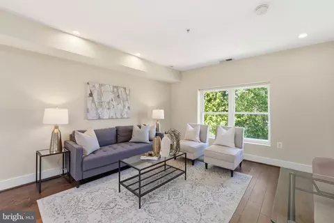 Living - 1917 2nd St NE #301, Washington, DC 20002 photo 1 of 2