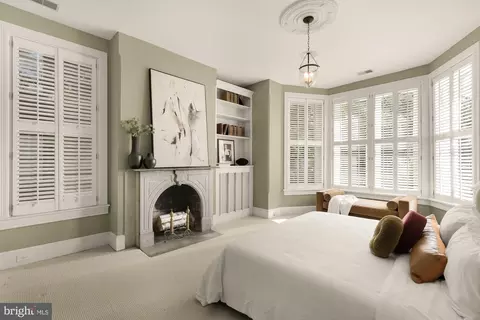 Bedroom - 17 5th St SE, Washington, DC 20003 photo 1 of 5