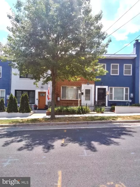 2222 16th St NE, Washington, DC 20018