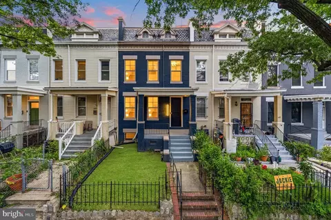 617 Keefer Pl NW, Washington, DC 20010