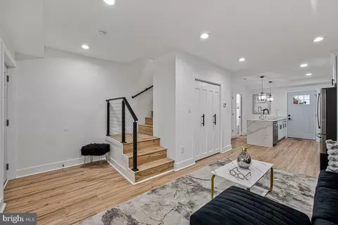 Entry Way - 305 34th Pl NE, Washington, DC 20019 photo 2 of 9