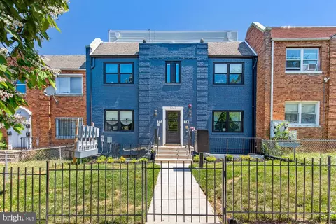 1242 Meigs Pl NE #4, Washington, DC 20002
