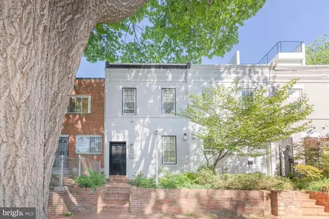 238 14th St SE, Washington, DC 20003
