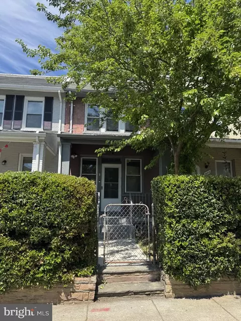 1820 L St NE, Washington, DC 20002