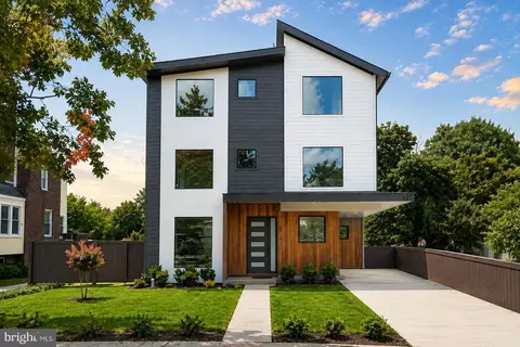 3916 13th St NE, Washington, DC 20017