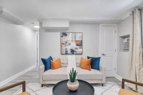 1708 Newton St NW #104, Washington, DC 20010