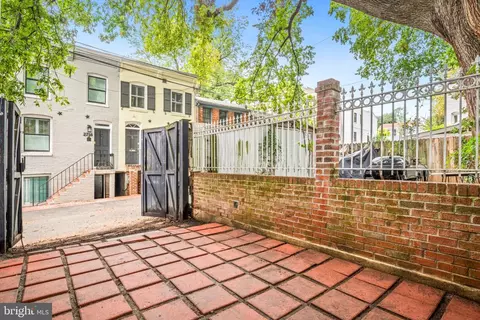 Exterior - 2726 P St NW, Washington, DC 20007 photo 6 of 6