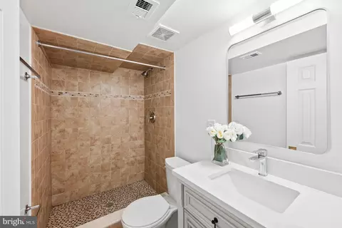 Bath - 3307 O St NW, Washington, DC 20007 photo 8 of 8