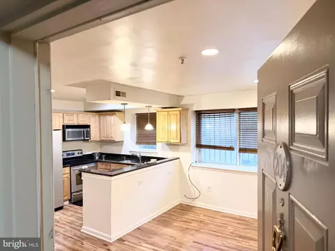 1310 Congress St SE #204, Washington, DC 20032