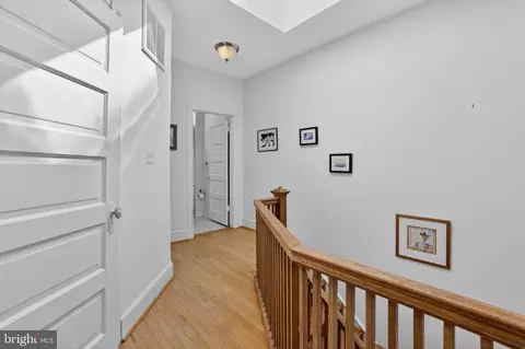 Entry Way - 1212 C St NE, Washington, DC 20002 photo 3 of 3