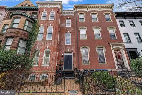 444 M St NW #4, Washington, DC 20001