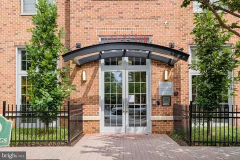 1391 Pennsylvania Ave SE #425, Washington, DC 20003