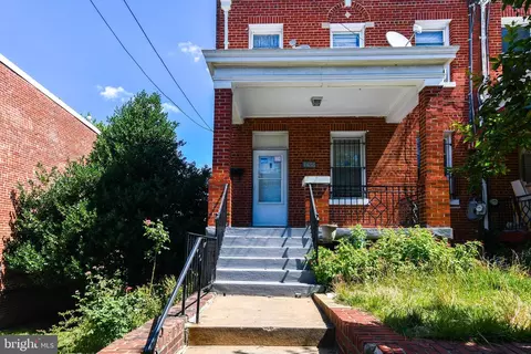 1656 U St SE, Washington, DC 20020