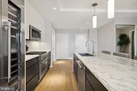 Kitchen - 1827 Wiltberger St NW #405, Washington, DC 20001 photo 7 of 9