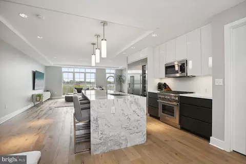Kitchen - 1827 Wiltberger St NW #405, Washington, DC 20001 photo 2 of 9