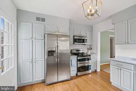 Kitchen - 2618 30th St NW, Washington, DC 20008 photo 4 of 4