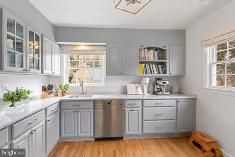 Kitchen - 2618 30th St NW, Washington, DC 20008 photo 1 of 4