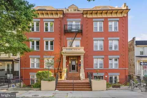 610 Irving St NW #105, Washington, DC 20010