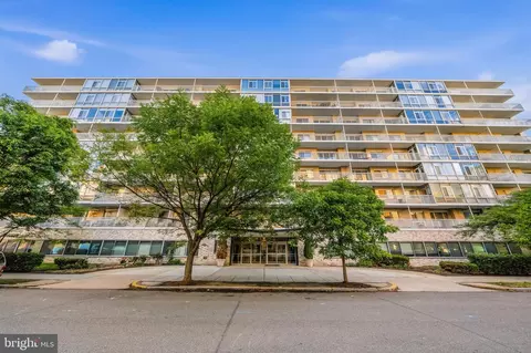 730 24th St NW #600, Washington, DC 20037