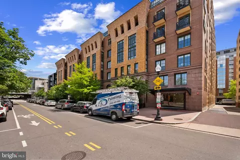910 M St NW #620, Washington, DC 20001