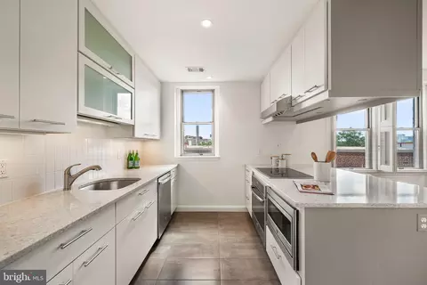 Kitchen - 2129 Florida Ave NW #404, Washington, DC 20008 photo 4 of 5