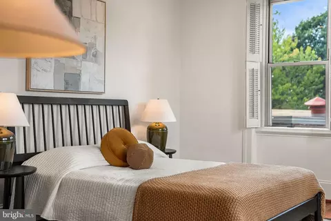 Bedroom - 2129 Florida Ave NW #404, Washington, DC 20008 photo 3 of 8