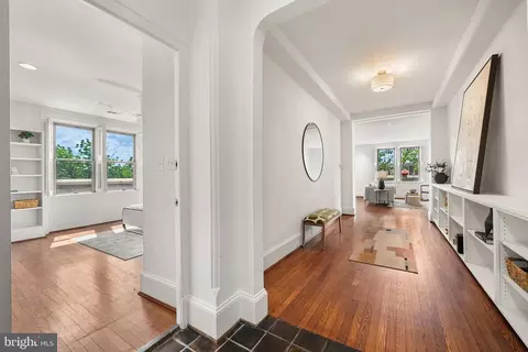 Entry Way - 2129 Florida Ave NW #404, Washington, DC 20008 photo 4 of 4