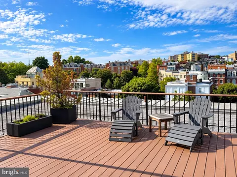 Exterior - 2129 Florida Ave NW #404, Washington, DC 20008 photo 4 of 11