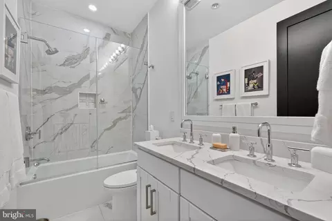 Bath - 1712 15th St NW #3, Washington, DC 20009 photo 2 of 2