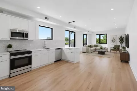 4328 Georgia Ave NW #PENTHOUSE, Washington, DC 20011